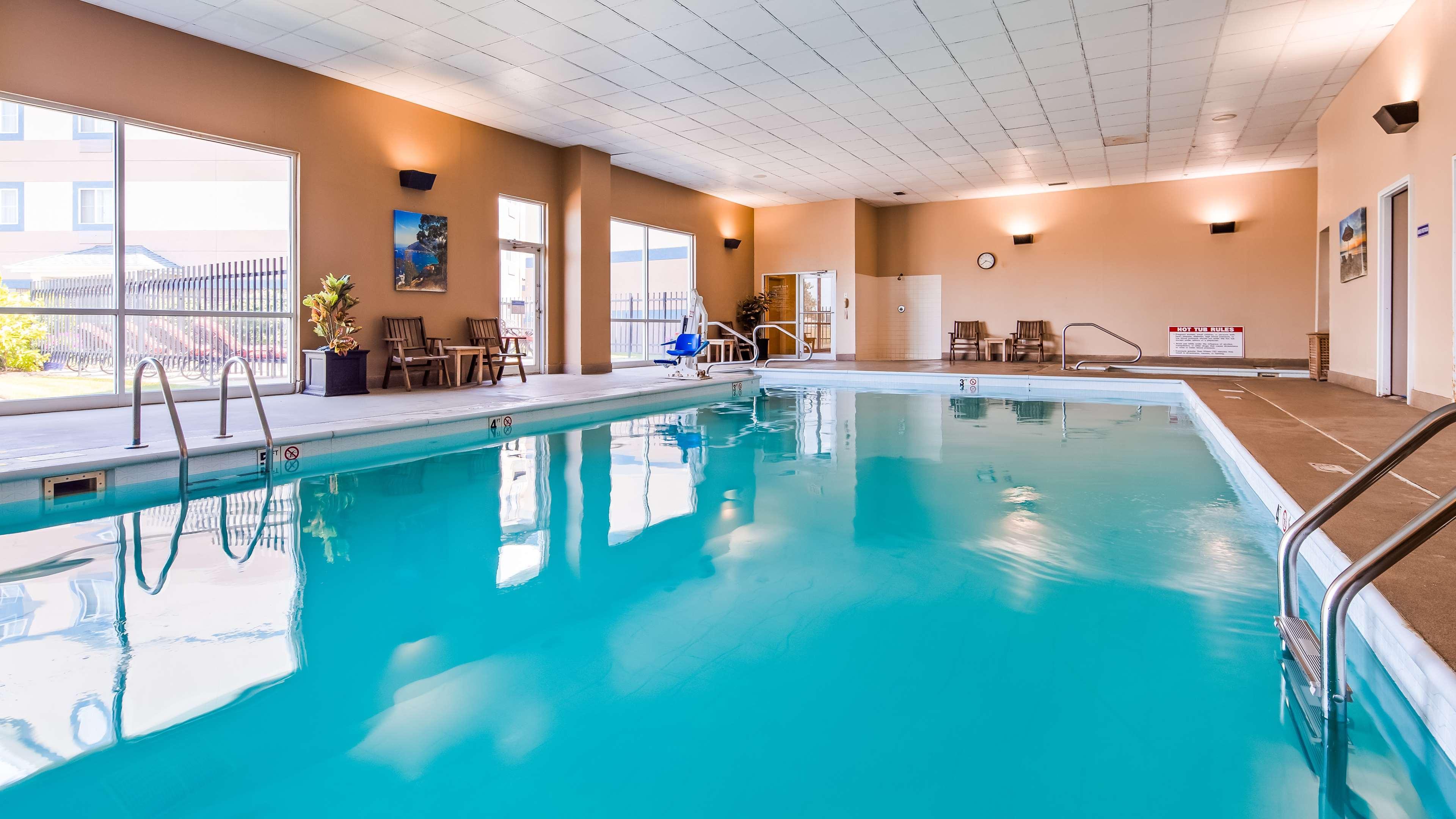 Best Western Plus Brandywine Inn & Suites Monticello Eksteriør billede